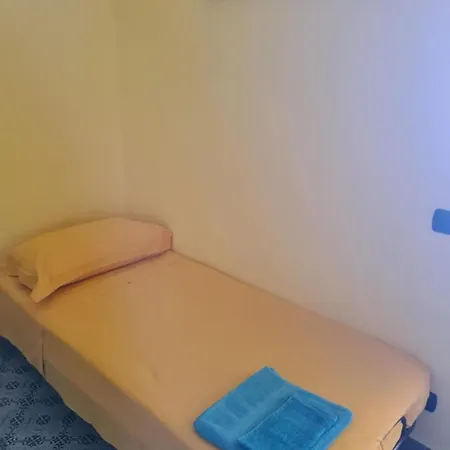 Lunamarina מארינלה די סרזאנה