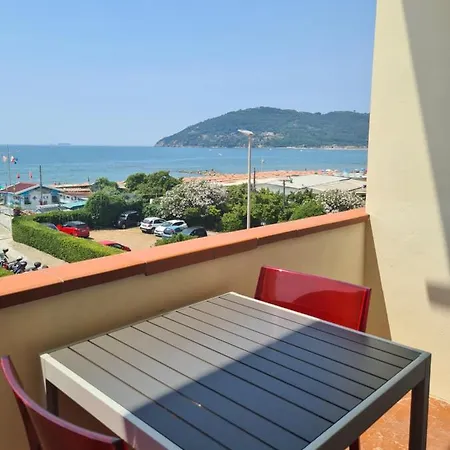 Apartman Lunamarina *